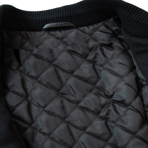 Soldes d'hiver 2026 – Blouson universitaire noir respirant brodé pour homme, manches en polyester, col et poignets à bordure blanche, coupe droite, décontracté - Product Image 6