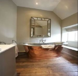 อ่างอาบน้ำทองแดง อ่างอาบน้ำทองเหลือง วิลล่าหรูหรา ผิวเคลือบแบบพาติน่า อ่างอาบน้ำทองแดงแบบตั้งพื้น อ่างอาบน้ำทองเหลือง วิลล่าหรูหรา - Product Image 2