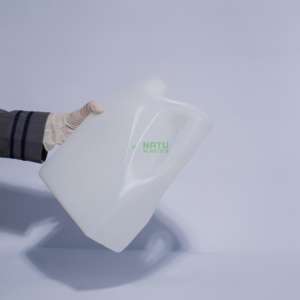 Bidón de Plástico de 4L para Gasolina y Aceite de Motor con Tapa de Rosca, Diseño de Fácil Apertura - Product Image 3