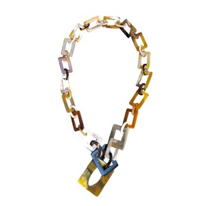 Collar de Boda de Cuerno de Búfalo Hecho a Mano, Ecológico, Moderno, con Forma Personalizada para Mujer, el Más Vendido por Perfect Enterprises - Product Image 3