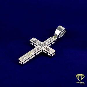Fashion Cross Hip Hop Pendant Necklace with VVS Moissanite Diamonds and 925 Sterling Silver - Product Image 3