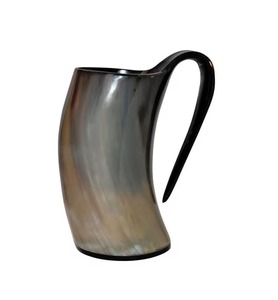 Mug à boire en corne de bœuf artisanal de qualité supérieure, style viking, rustique, cadeau idéal pour les amateurs de bière - Product Image 2