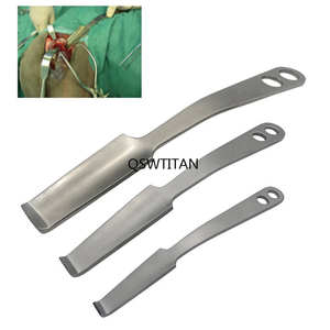 Retractor femoral con gancho de extracción dentado para cirugía ortopédica de reemplazo de cadera, de Dentavex - Product Image 3