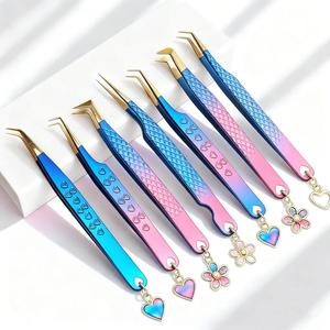 Pinces à cils roses et bleues avec breloque papillon, pointes de précision en acier inoxydable pour faux cils - Product Image 1