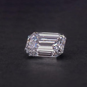 Diamant de laboratoire CVD de grande taille 5 carats émeraude G VVS2 certifié IGI, taille excellente 3EX, fournisseur B2B pour les grossistes et importateurs de diamants - Product Image 3