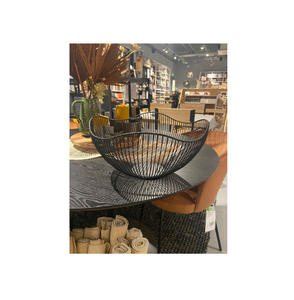 Panier de fruits rond en fer de ferme rustique à 2 niveaux fait à la main pour manger avec un design traditionnel élégant moderne décoratif - Product Image 5