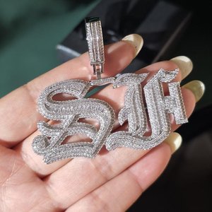 Collier Pendentif Personnalisé avec Initiales Serties de Diamants Moissanite, Style Hip Hop Bling, Bijou Lettre pour Homme - Product Image 2