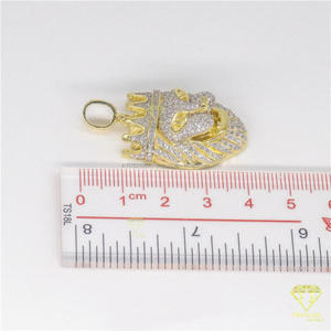 จี้รูปหัวสัตว์ประดับมงกุฎหรูหรา ฝังเพชรแล็บโกรว์แบบ Iced Out เงินแท้ 925 สไตล์ฮิปฮอป รับรองโดย GIA เหมาะสำหรับเป็นของขวัญ - Product Image 2