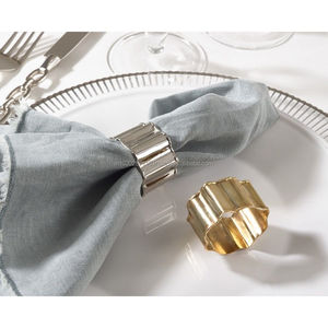 <b>Decorative</b> floral patterned <b>golden</b> metal napkin ring perfect for elaborate dinner tables during <b>anniversary</b> celebrations - Product Image 4