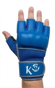 Gants de fitness K4 à demi-doigts en néoprène bleu avec sangle de poignet réglable pour la musculation et l'entraînement en salle de sport, unisexe - Product Image 2