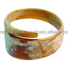 Brazaletes de cuerno en espiral Colección al por mayor Joyería hecha a mano de calidad superior con diseño en espiral único para joyería de moda y regalo - Product Image 4