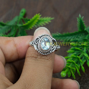 Anillo de Topacio Azul, Anillo de Plata de Ley 925, Anillo con Gema Azul, Anillo de Declaración, Anillo de Promesa, Joyería de Topacio Azul, Regalo para Mujer - Product Image 4