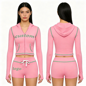 Conjunto de Yoga de Dos Piezas para Mujer con Logotipo Personalizado, Top con Capucha de Manga Larga y Pantalones Cortos, Transpirable y Ecológico, Ropa Deportiva para Primavera/Verano - Product Image 2