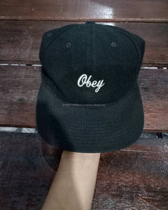 Gorra Trucker Unisex de Alta Calidad con Logotipo Personalizado, de Lona, 5 Paneles, Mezclilla, Felpa, Malla Deportiva, para Fiestas al Aire Libre y Ciclismo, a la Moda - Product Image 2