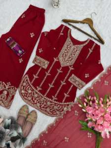 Traje Salwar Indio de Georgette de Diseñador, de Moda y Más Vendido, con Bordado Exclusivo, para Mujer, Ideal para Bodas, Fiestas y Eventos Étnicos - Product Image 2