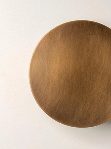 Applique murale minimaliste en laiton, luminaire rond pour décoration intérieure, idéal pour l'entrée - Product Image 5