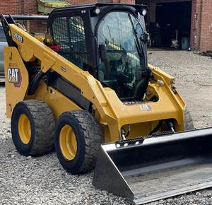 Chargeuse sur pneus Caterpillar CAT246, poids opérationnel de 3 tonnes, godet de 0,35 m³, CAT246D, CAT262D, CAT246C - Product Image 4