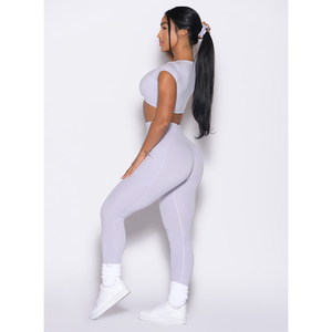 Conjunto de Leggings y Top Deportivo para Mujer, Talla Grande, Color Lila Galáctico, Marca OEM, con Bolsillos, 2 Piezas, Cintura Alta, para Yoga y Ejercicio - Product Image 3