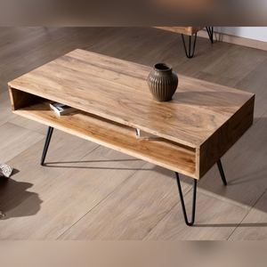 Mesa de centro minimalista Vandana Golden Texture con tablero de acacia y nicho central - Product Image 6