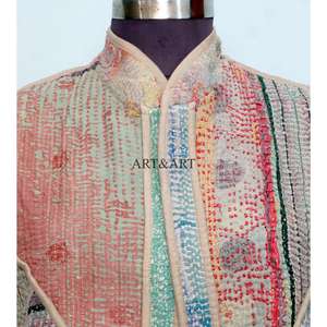 Chaleco vintage kantha hecho a mano en India, chaleco kantha de patchwork vintage para mujer, chaleco de algodón regular con cuello en V sin mangas. - Product Image 3