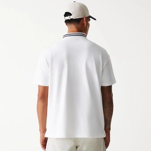 Créez votre propre polo personnalisé à manches courtes pour homme, en polyester, respirant et idéal pour le golf. - Product Image 4