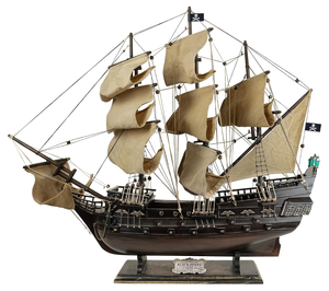 Bateau pirate en bois artisanal, pièce maîtresse nautique, décoration de table pour salon, bureau, étagère et maison - Product Image 1