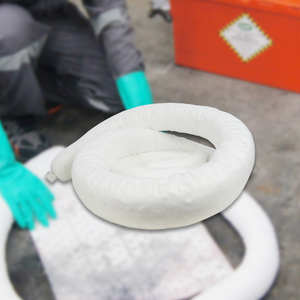 Barrera Absorbente de Aceite Flotante Blanca para Uso Industrial y Portuario - Product Image 4