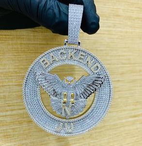 Pendentif en argent sterling 925 avec moissanite véritable ronde de 3,50 carats, plaqué or, design personnalisé avec initiales, idéal pour les fêtes - Product Image 2