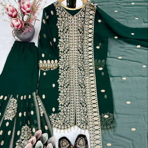 Nouvel ensemble haut et sharara en faux georgette lourde de créateur avec travail de sequins chinois - TENNECY Style de fête Toutes saisons - Product Image 1