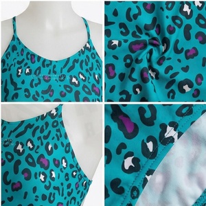 Maillot de bain une pièce imprimé léopard pour femme, col halter, en spandex et polyester, extensible, coupe régulière, tricoté à motifs - Product Image 4