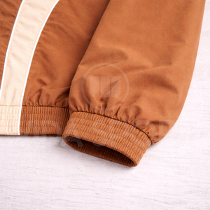 ชุดวอร์มกันลมสองชิ้นยอดนิยมปี 2026 น้ำหนักเบา ระบายอากาศได้ดี กันน้ำ เสื้อแจ็คเก็ตและกางเกงสไตล์สตรีทแวร์ สำหรับใส่ลำลอง ออกกำลังกาย หรือฝึกซ้อม - Product Image 4