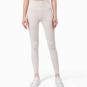 Conjunto Deportivo para Mujer, Leggings de Cintura Alta con Elástico Activo y Sujetador Deportivo, con Logotipo Frontal, Material Spandex/Nylon - Product Image 4