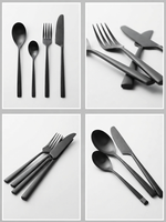 Ensemble de couverts en métal noir mat, design minimaliste, couverts en acier inoxydable pour la restauration