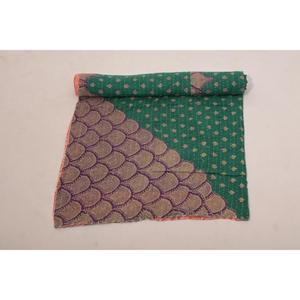 Colcha Kantha india vintage de algodón, reversible, hecha a mano, estilo Gudri, para cama, sofá o sillón. - Product Image 3