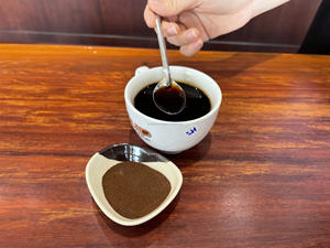 Poudre de café instantané en vrac de qualité supérieure, saveur amère idéale pour le traitement des boissons, fournisseur de café en gros - Product Image 3