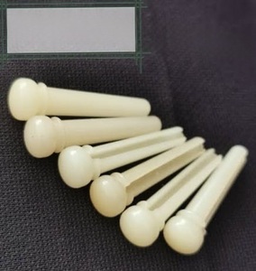 หมุดยึดสายกีตาร์ทำมือจากกระดูกควายแท้ 100% คุณภาพสูง รุ่นอุตรากัปตัณ  แบบเรียบง่ายทันสมัย เป็นมิตรกับสิ่งแวดล้อม ของ ILAHI - Product Image 2