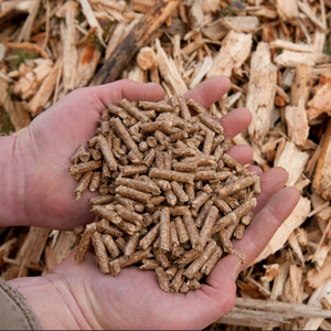 Granulés de bois de qualité supérieure à prix abordable, forme bâton, 8 mm, 7 % de cendres, 4500 J de calories, densité 600-800 kg/m³, humidité 5 %, longueur 10-50 mm - Product Image 2
