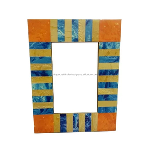 กรอบรูปไม้ฝังเรซิ่นลายตารางสีเขียว ทำมือ เป็นมิตรกับสิ่งแวดล้อม ทนทาน ดีไซน์เรขาคณิตทันสมัย เหมาะสำหรับตั้งโต๊ะ - Product Image 6