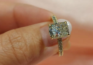 Bague de fiançailles solitaire en or rose pour femme, diamant taille Asscher brillant de 2 carats, style classique, bijoux en diamant naturel de luxe - Product Image 6