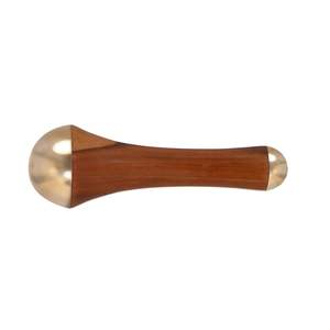 เครื่องนวดหน้าและผิวกายแบบสองหัวทรงโดม คันซ่า วานด์ ช่วยดีท็อกซ์ ปรับสมดุลค่า pH และผ่อนคลายกล้ามเนื้อ ทำด้วยมือพร้อมด้ามจับไม้สัก - Product Image 6