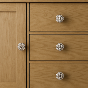 Perilla de gabinete de latón con acabado mate moderno de 1,5 pulgadas y tirador de cajón para gabinetes de cocina, muebles de hoteles hechos en la India - Product Image 5