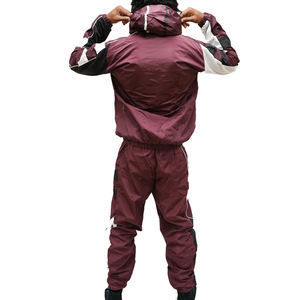 Ensemble de survêtements unisexe personnalisable, léger et décontracté, avec pantalon cargo et technique d'impression, pour le sport - Product Image 2