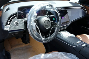 BRAND NEW 2025 Mercede s-Ben z E-Class E 200 Sedan 1999cc 299Hp 5Seater 4cylinders Fuel-petrol Automatic transmission Left hand - Product Image 4