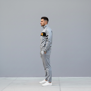 Streetwear Manufacturers Custom logo 2-Piece set Elastic waste 2 tone Windbreaker Nylon Joggers & <b>jacket</b> <b>men's</b> 2 piece set - Product Image 4