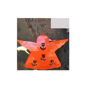 Étoile à suspendre en fer Noël avec décor à suspendre en métal fini de couleur orange avec motif coeur et revêtement en poudre orange - Product Image 5