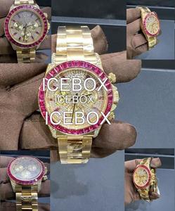 Montre de luxe Hip Hop en acier inoxydable avec cadran en verre, diamants Moissanite glacés, étanche 10 bars, bracelet à fermoir, design personnalisé - Product Image 1