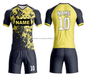 Nouvel arrivage 2023 100% Polyester vente en gros vêtements de football personnalisés sport football Club uniforme avec personnalisation couleurs - Product Image 2