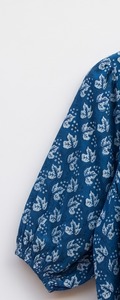 Blusa de Algodón Índigo con Estampado a Mano para Mujer, Estilo Étnico Bohemio Informal, Exportador - Product Image 2