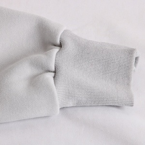 Sweat à capuche unisexe en molleton de polyester épais Sweat-shirt personnalisé imprimé bouffant de haute qualité pour la saison d'hiver - Product Image 4