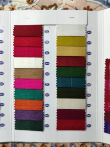 Tela de seda Gajji de alta demanda, 44 pulgadas de ancho, textura rica, brillante, suave y duradera, material de seda para sari, lehenga, blusa, proveedor. - Product Image 5